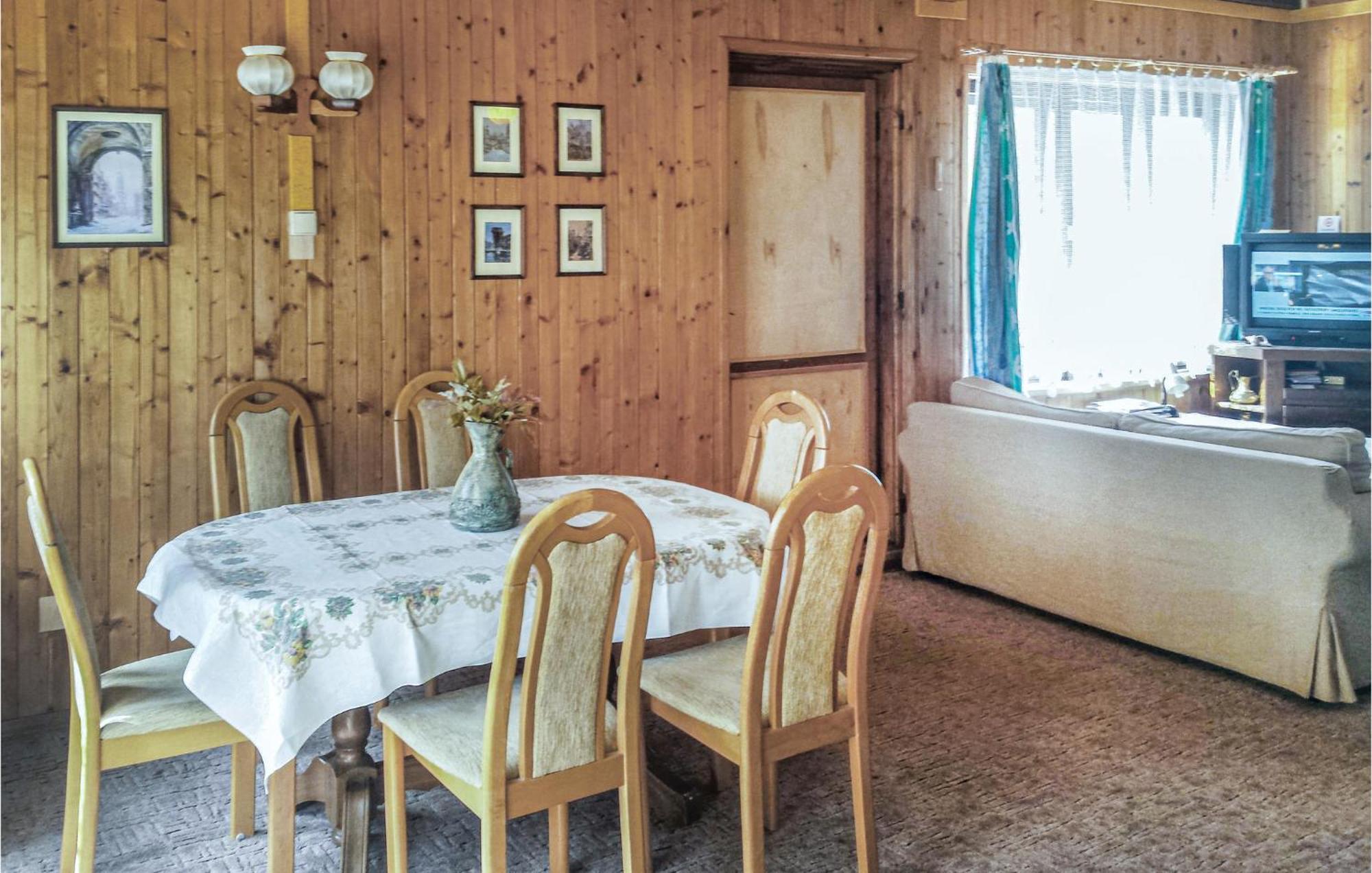 3 Bedroom Stunning Home In Dziemiany Exteriör bild
